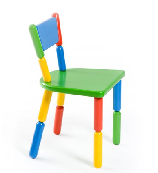 Разноцветный деревянный стул из дуба